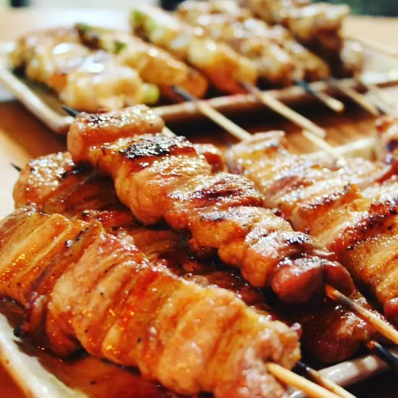 Thưởng thức Yakitori, nhấm nh&aacute;p trọn vẹn tinh hoa ẩm thực đường phố Nhật Bản 15