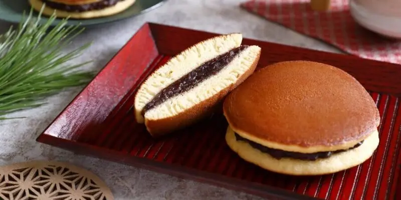 Wagashi: Những m&oacute;n ngọt mang hương vị truyền thống Nhật Bản 10