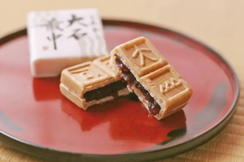 Wagashi: Những m&oacute;n ngọt mang hương vị truyền thống Nhật Bản 16
