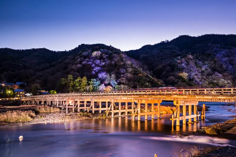Arashiyama nơi tụ hội những vi&ecirc;n ngọc tự nhi&ecirc;n tại Kyoto 5