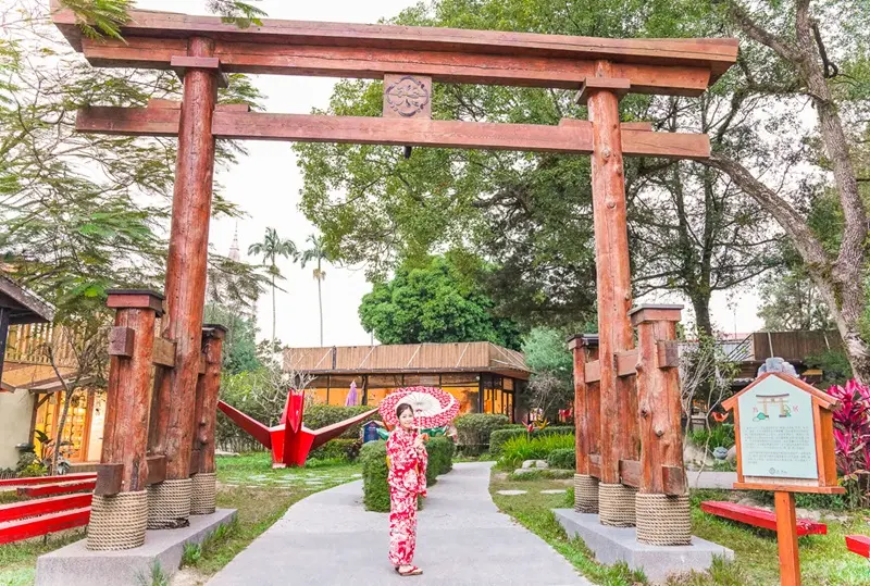 Cổng Torii Nhật Bản nơi dẫn lối đến với c&aacute;c vị thần 4