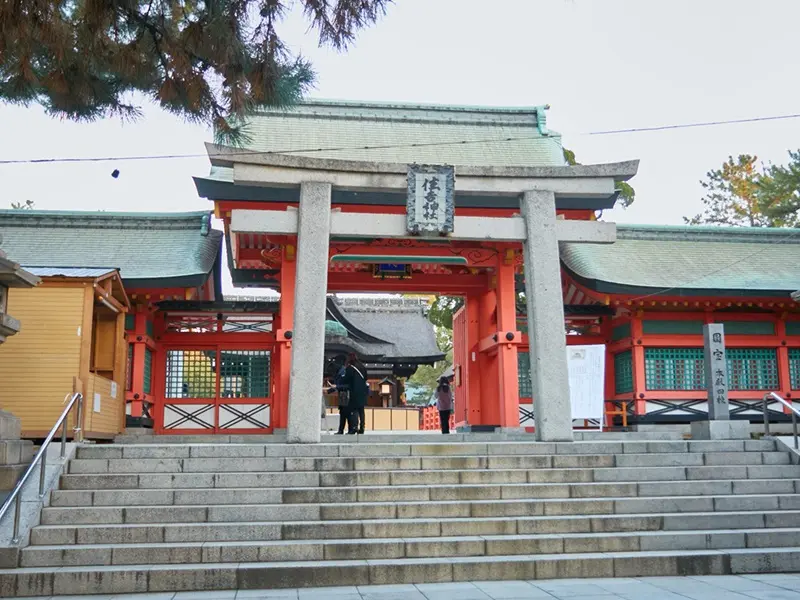 Cổng Torii Nhật Bản nơi dẫn lối đến với c&aacute;c vị thần 3