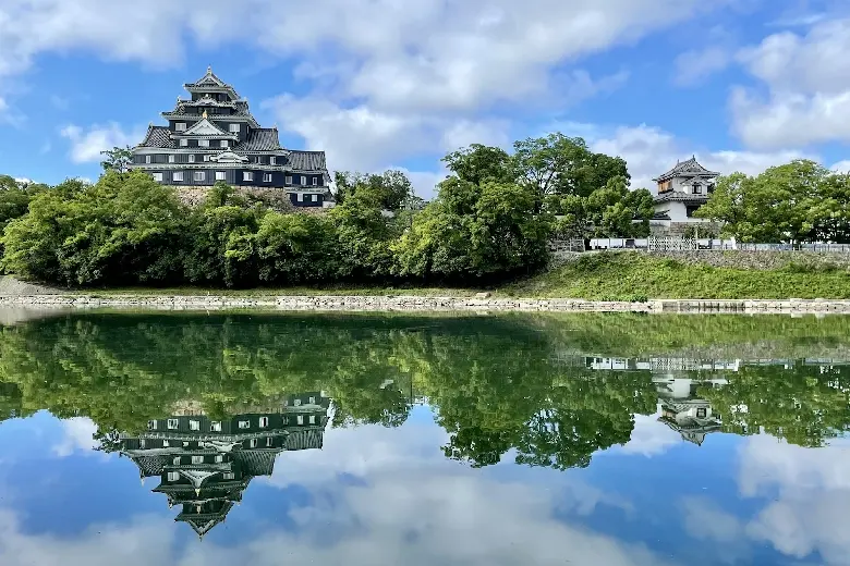 Giới thiệu về th&agrave;nh phố &aacute;nh s&aacute;ng Okayama Nhật Bản 3