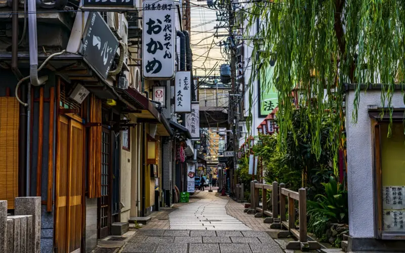 Hozenji Yokocho: Con hẻm ho&agrave;i cổ giữa phố thị Osaka tấp nập 12