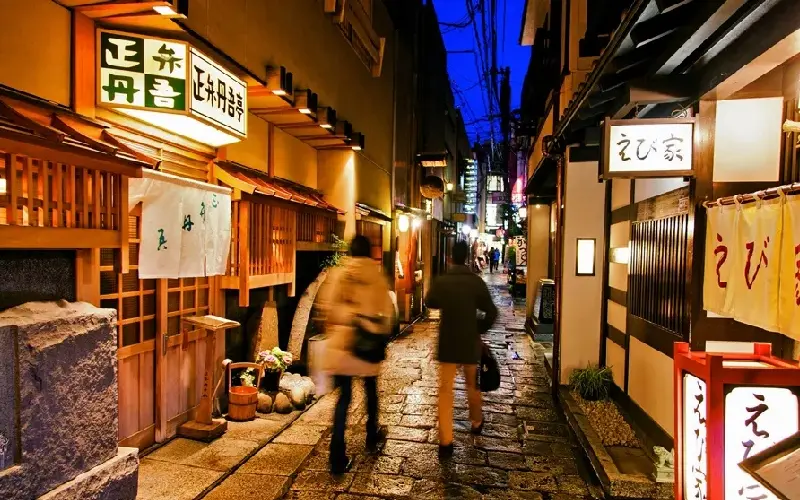Hozenji Yokocho: Con hẻm ho&agrave;i cổ giữa phố thị Osaka tấp nập 2