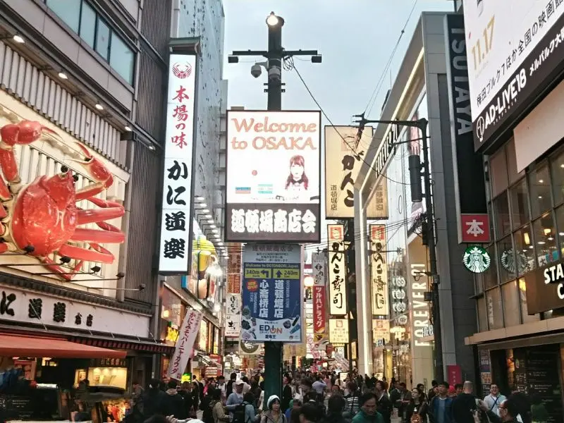 Kh&aacute;m ph&aacute; Shinsaibashi, thi&ecirc;n đường mua sắm v&agrave; ẩm thực Osaka 2