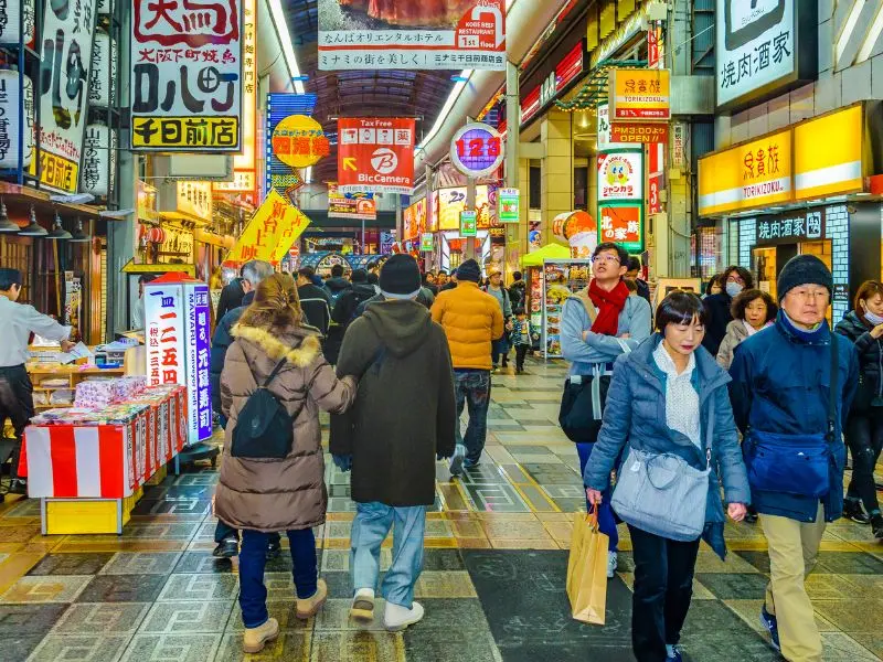Kh&aacute;m ph&aacute; Shinsaibashi, thi&ecirc;n đường mua sắm v&agrave; ẩm thực Osaka 4