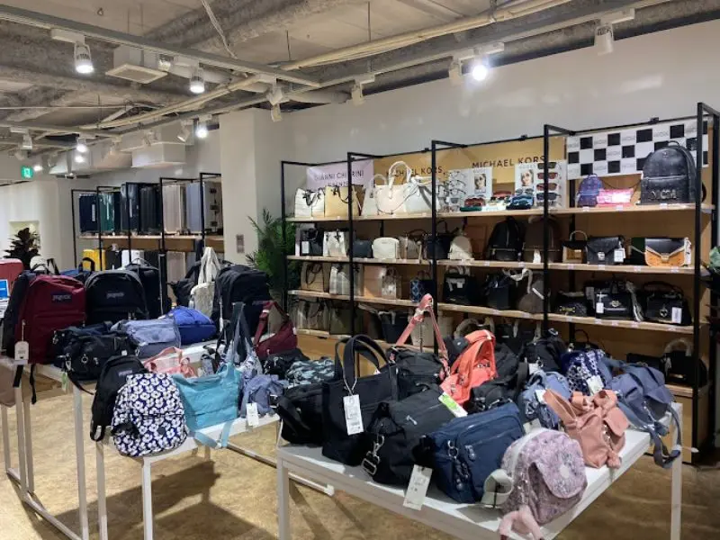 Kh&aacute;m ph&aacute; Shinsaibashi, thi&ecirc;n đường mua sắm v&agrave; ẩm thực Osaka 13