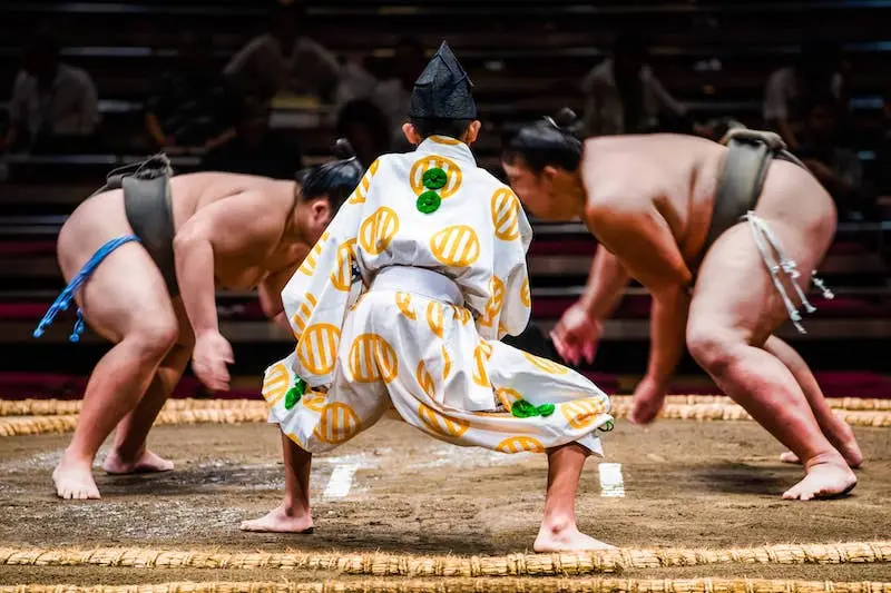 Sumo Nhật Bản, n&eacute;t chấm ph&aacute; độc đ&aacute;o của văn h&oacute;a xứ Ph&ugrave; Tang 2