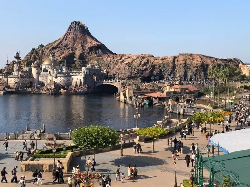 Tokyo DisneySea khu vườn cổ t&iacute;ch theo chủ đề ấn tượng tại Nhật Bản 3