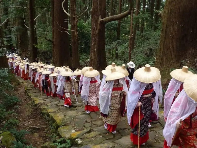 Wakayama v&ugrave;ng đất của những điểm đến linh thi&ecirc;ng tại Nhật Bản 9
