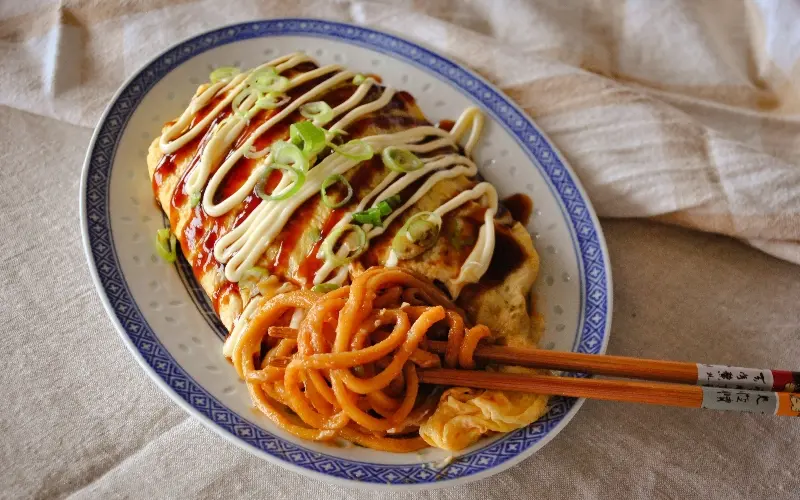 Yakisoba l&agrave; g&igrave;? C&aacute;ch chế biến v&agrave; hương vị của m&oacute;n m&igrave; Nhật Bản 12
