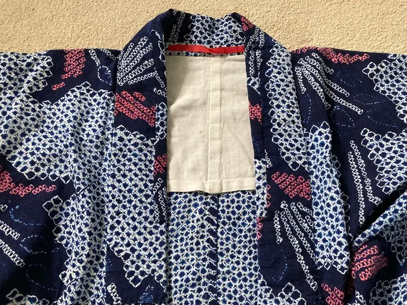 Yukata l&agrave; g&igrave;? N&eacute;t đặc trưng của trang phục truyền thống m&ugrave;a h&egrave; Nhật Bản 5