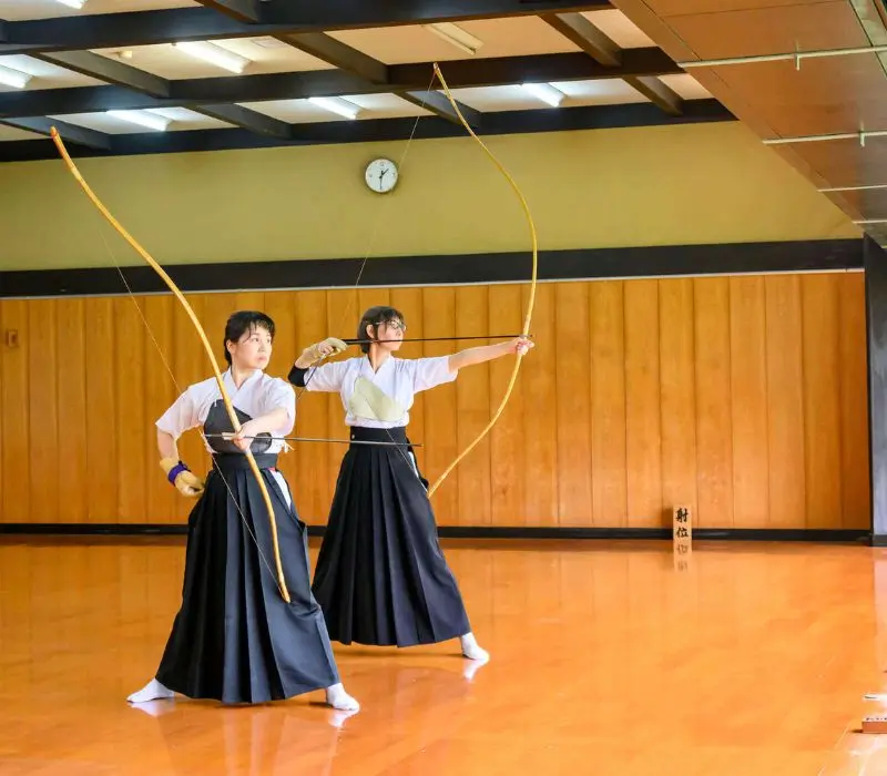 Cung đạo Kyudo: Nghệ thuật bắn cung truyền thống Nhật Bản