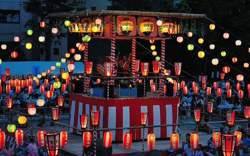 Kh&aacute;m ph&aacute; lễ hội Obon b&aacute;o hiểu tổ ti&ecirc;n tại Nhật Bản 4