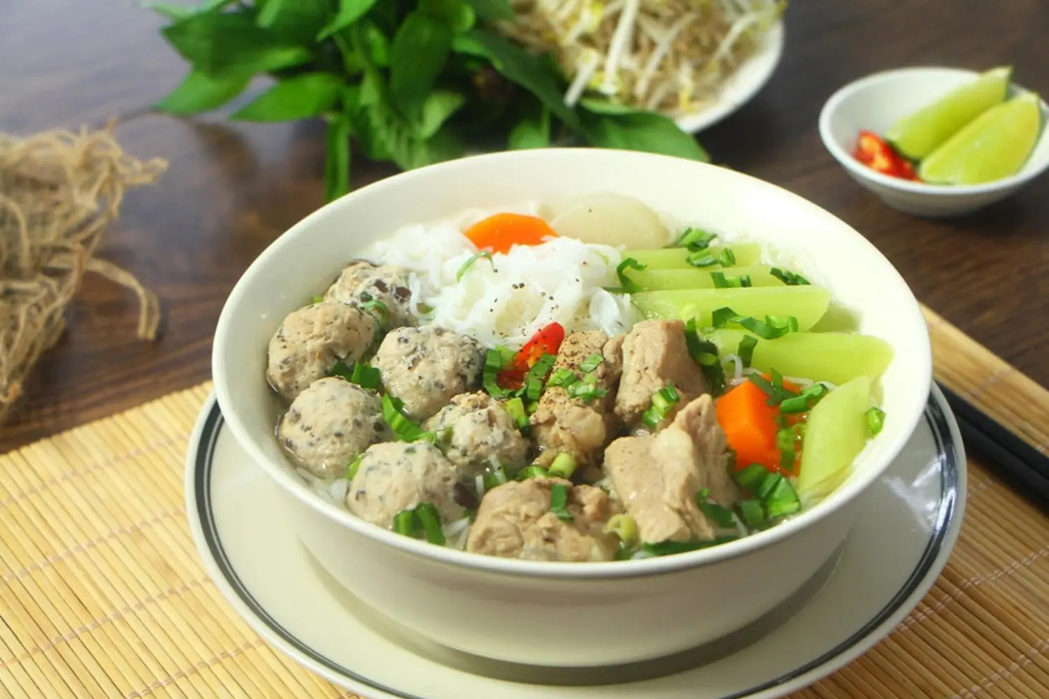 Bỏ t&uacute;i danh s&aacute;ch qu&aacute;n ăn s&aacute;ng Ninh B&igrave;nh si&ecirc;u h&uacute;t kh&aacute;ch 7