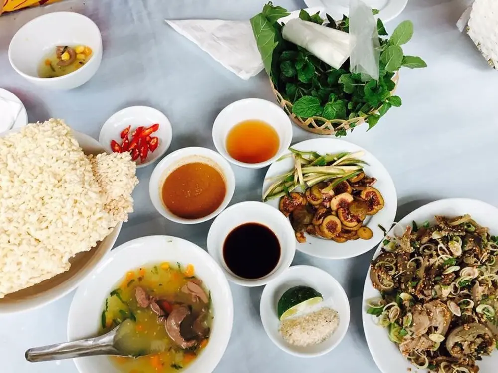 Điểm mặt gọi t&ecirc;n những qu&aacute;n d&ecirc; ngon Ninh B&igrave;nh nức tiếng 11