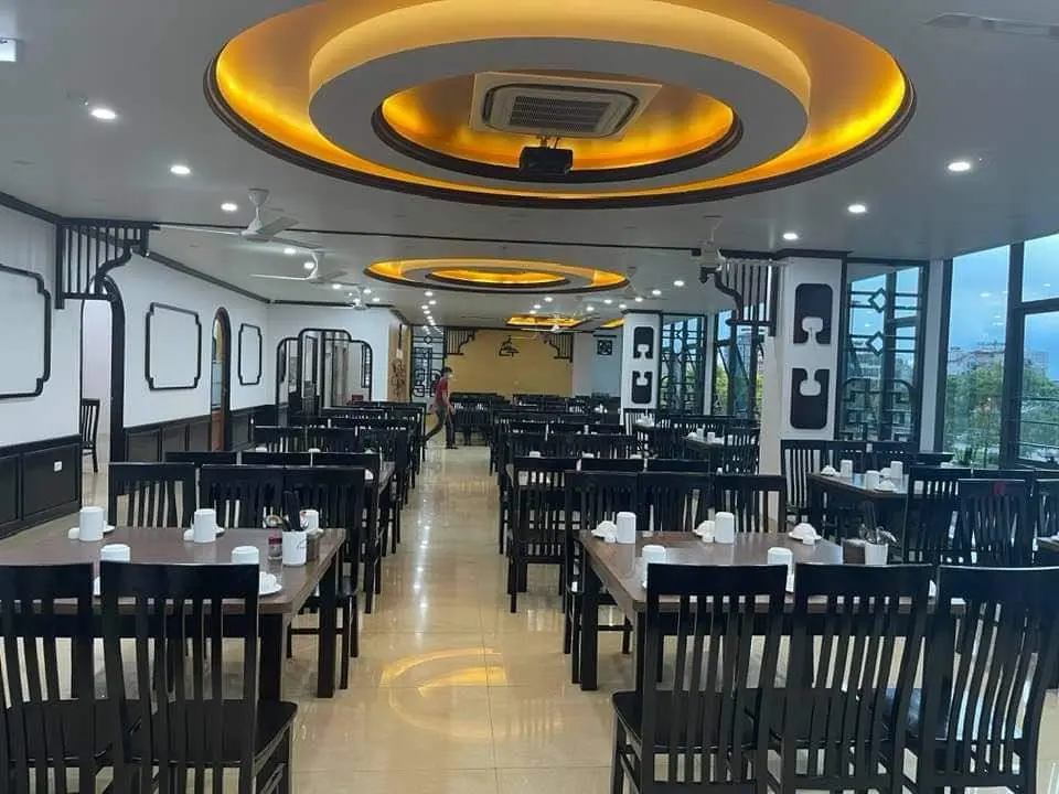 Nhắc đến nh&agrave; h&agrave;ng Lương Thương l&agrave; nhớ đến đặc sản d&ecirc; n&uacute;i Ninh B&igrave;nh 3