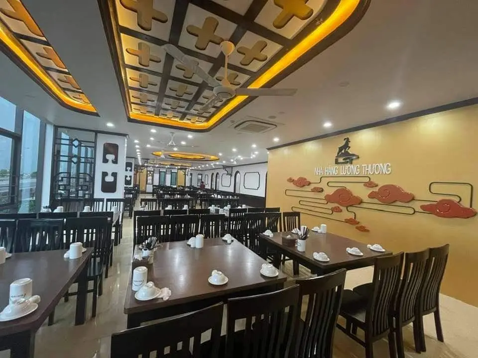 Nhắc đến nh&agrave; h&agrave;ng Lương Thương l&agrave; nhớ đến đặc sản d&ecirc; n&uacute;i Ninh B&igrave;nh 4