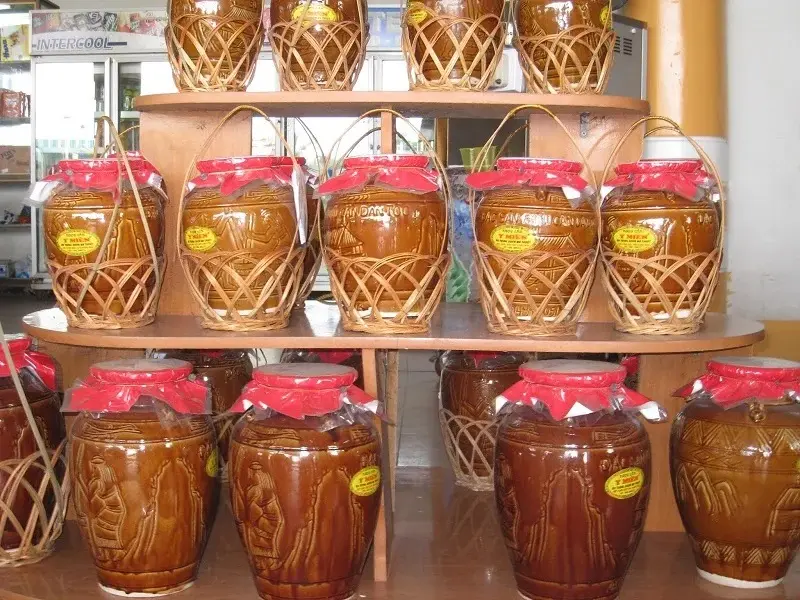 Rượu cần Nho Quan - Cay nồng hương vị kh&oacute; qu&ecirc;n v&ugrave;ng đất Cố đ&ocirc; 5