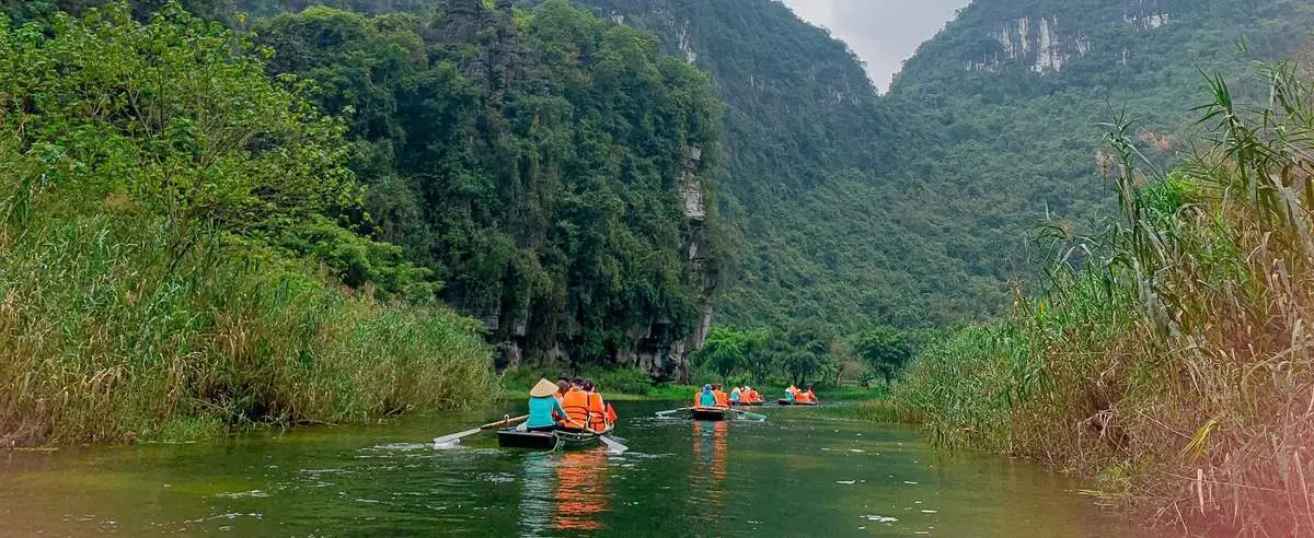 Chiêm ngưỡng Danh thắng Tràng An, vẻ đẹp trong lành tại đất cố đô