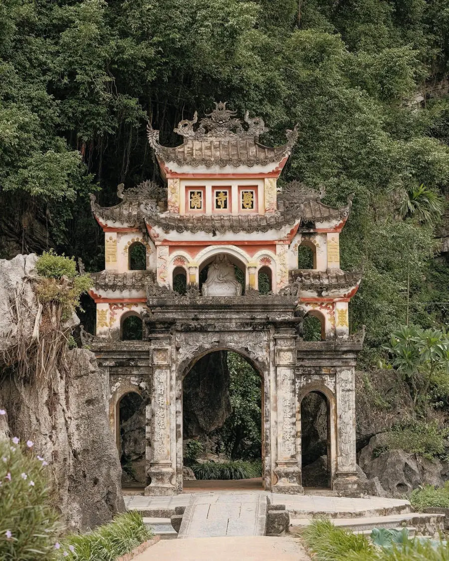 Kh&aacute;m ph&aacute; Ninh B&igrave;nh cổ k&iacute;nh qua khung ảnh đầy nghệ thuật của Ph&uacute;c Vũ 2
