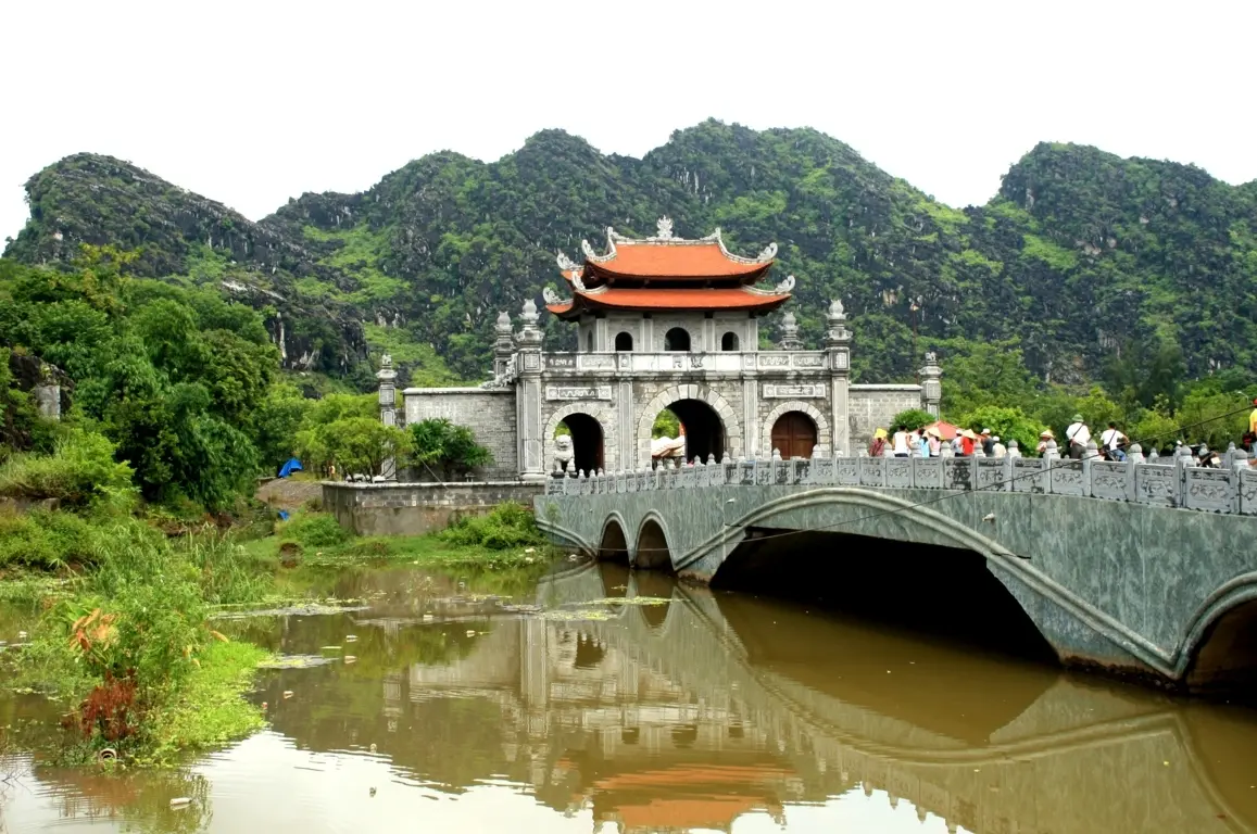 Review chuyến du lịch bụi Ninh B&igrave;nh của những c&ocirc; n&agrave;ng FA 3