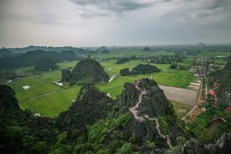Review Hang M&uacute;a Ninh B&igrave;nh: Chốn non nước hữu t&igrave;nh giữa l&ograve;ng cố đ&ocirc; 8