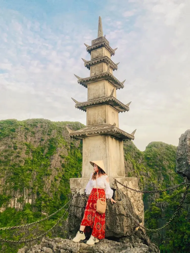 Review h&agrave;nh tr&igrave;nh B&aacute;i Đ&iacute;nh &ndash; Tr&agrave;ng An &ndash; Hang M&uacute;a chỉ trong 1 ng&agrave;y 6