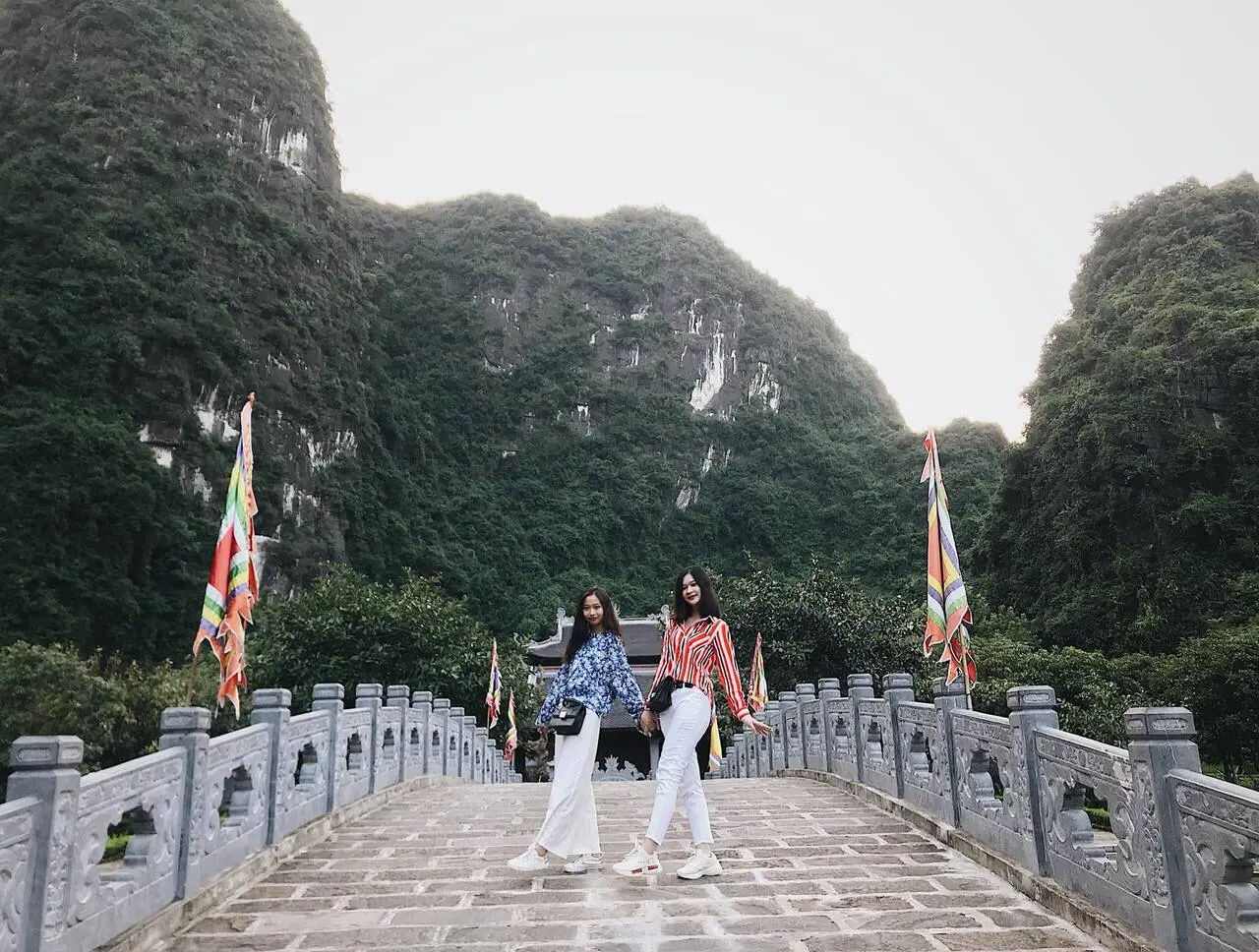 Review Ninh B&igrave;nh 2N1Đ c&ugrave;ng c&ocirc; n&agrave;ng Xu Min đam m&ecirc; x&ecirc; dịch 8