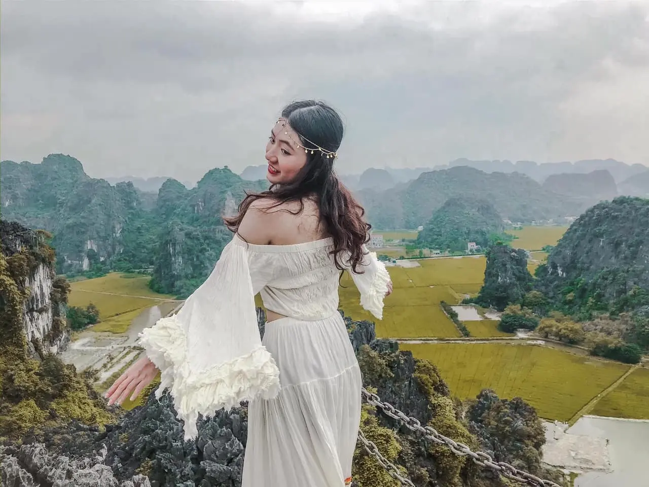 Review Ninh B&igrave;nh cho du kh&aacute;ch lần đầu đặt ch&acirc;n đến chốn bồng lai ti&ecirc;n cảnh 3