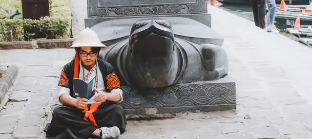 Cùng Đức Minh - Anh chàng vui tính mê du lịch review lịch trình Tràng An