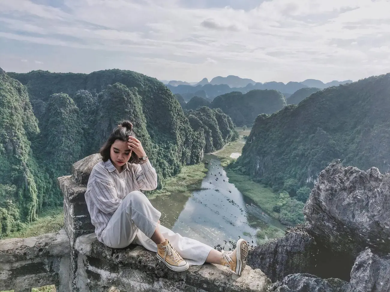Ở đây có review Ninh Bình cho những bạn muốn tìm hiểu vùng đất di sản này
