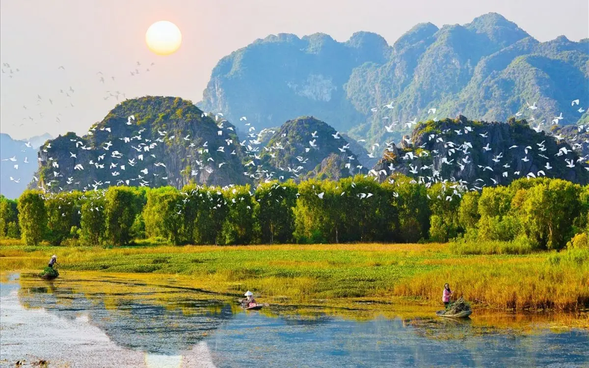 Cập nhật gi&aacute; v&eacute; tham quan ở Ninh B&igrave;nh cho những đ&ocirc;i ch&acirc;n ưa kh&aacute;m ph&aacute; 9