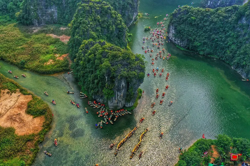 Kinh nghiệm du lịch Ninh B&igrave;nh - Kh&aacute;m ph&aacute; thi&ecirc;n nhi&ecirc;n Ninh B&igrave;nh 2