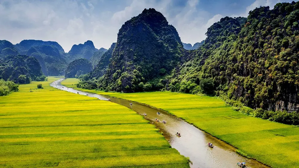 Kinh nghiệm du lịch Ninh B&igrave;nh - Kh&aacute;m ph&aacute; thi&ecirc;n nhi&ecirc;n Ninh B&igrave;nh 4