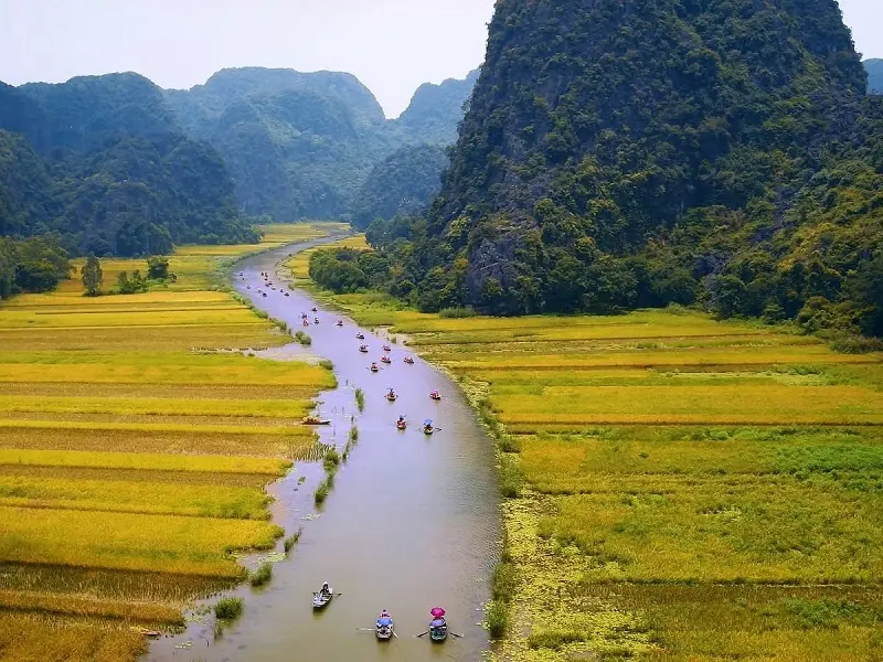 Kinh nghiệm du lịch Ninh B&igrave;nh tự t&uacute;c trọn vẹn nhất 2026 11