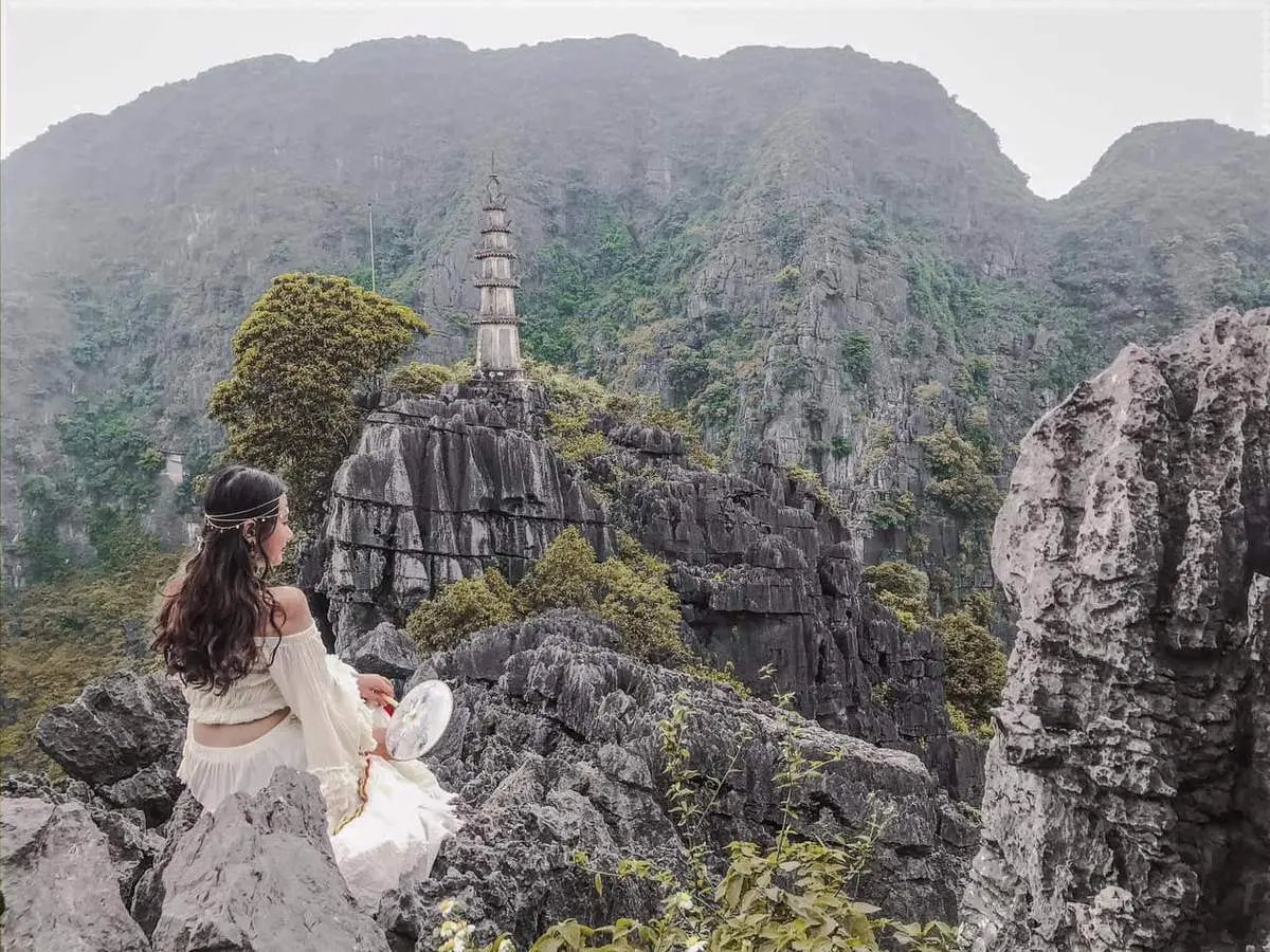 N&ecirc;n chọn du lịch Ninh B&igrave;nh th&aacute;ng mấy đẹp? 8