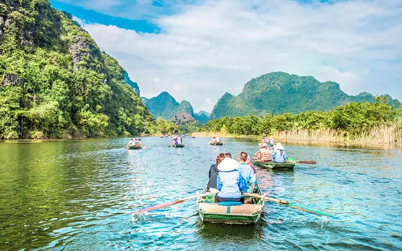 Lập kế hoạch du lịch Ninh Bình chi tiết nhất cùng hội bạn thân