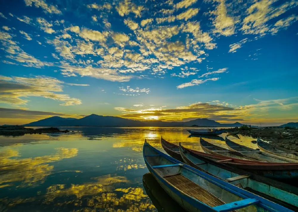 Đầm Nại, Tri Thuỷ bức tranh thi&ecirc;n nhi&ecirc;n b&igrave;nh y&ecirc;n giữa n&uacute;i đồi 4