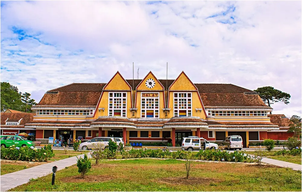 Dấu ấn đường đường t&agrave;u răng cưa Phan Rang Đ&agrave; Lạt huyền thoại 9