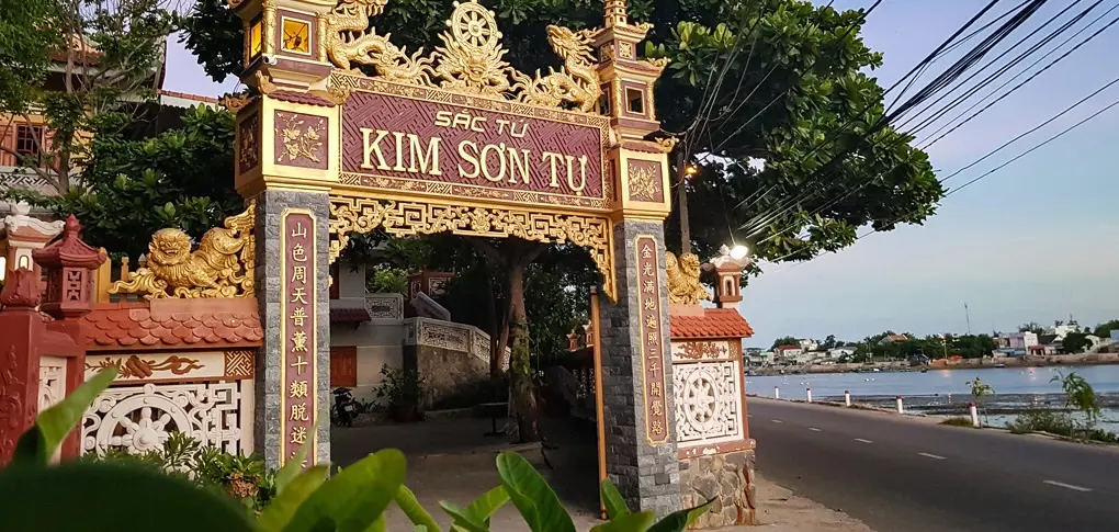 Vãn cảnh Sắc Tứ Kim Sơn Tự với vẻ đẹp cổ kính, uy nghiêm 2