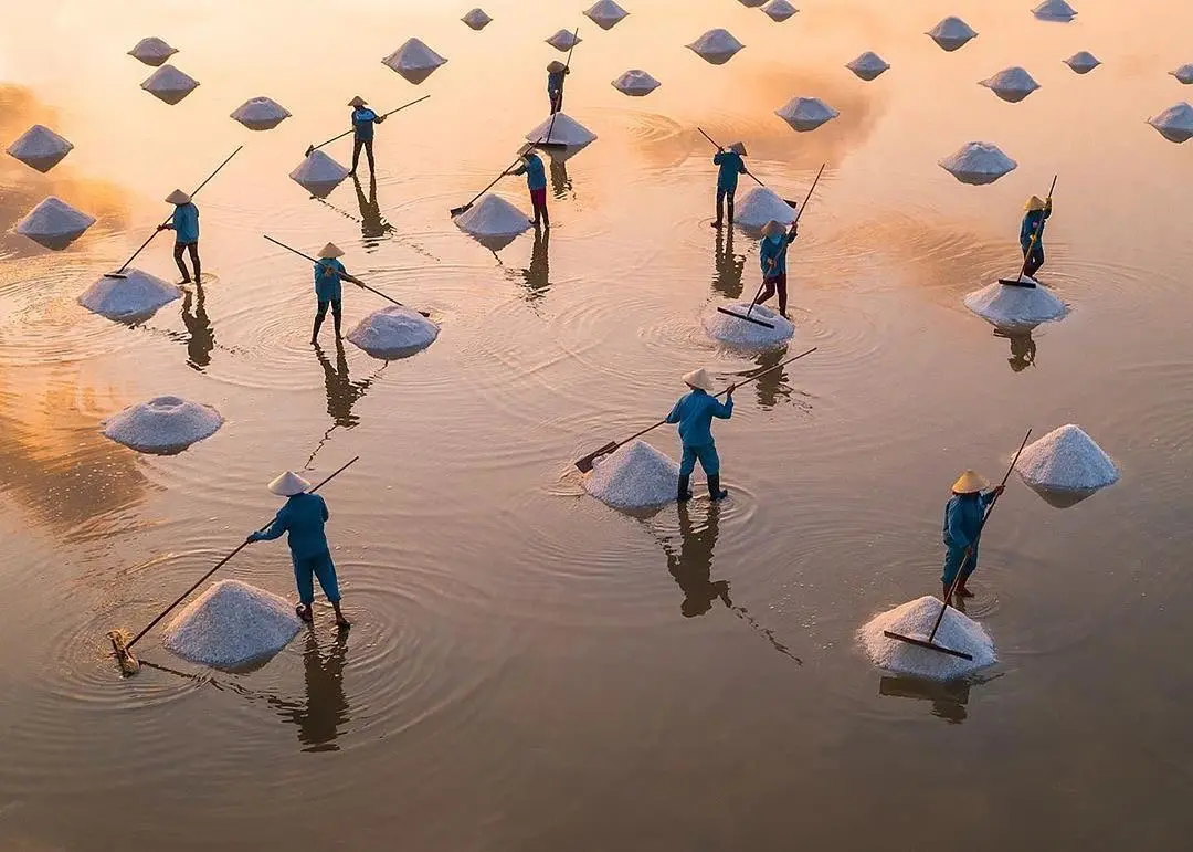 Khám phá ba cánh đồng muối Ninh Thuận mang vẻ đẹp kỳ ảo