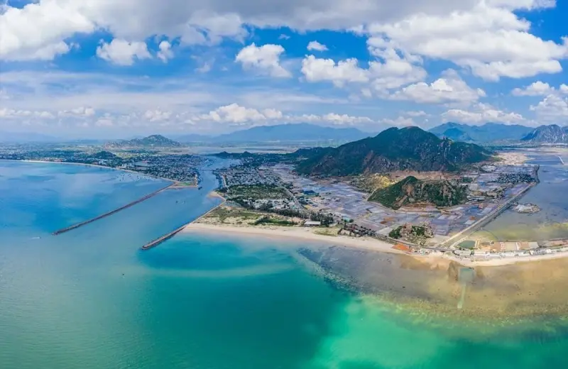 Khám phá Biển Ninh Chữ 2026 với vẻ đẹp hoang sơ say đắm lòng người