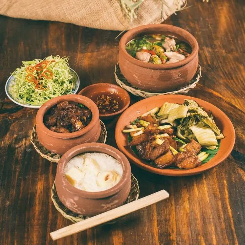 Gh&eacute; qua 5 qu&aacute;n cơm ni&ecirc;u Ninh Thuận mang đậm hương vị qu&ecirc; nh&agrave; 3