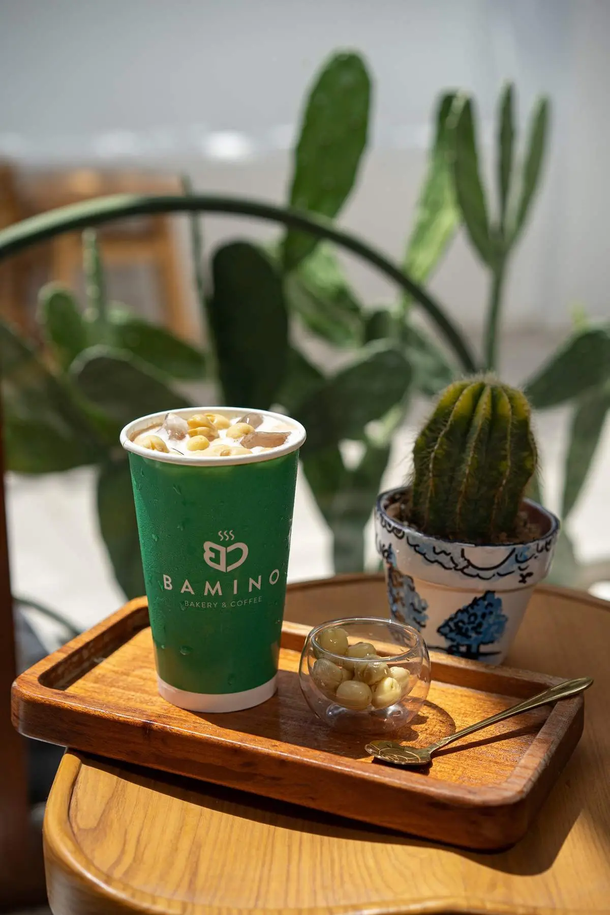 Kh&aacute;m ph&aacute; thế giới đồ uống v&agrave; b&aacute;nh ngọt tại Bamino Bakery and Coffee 6