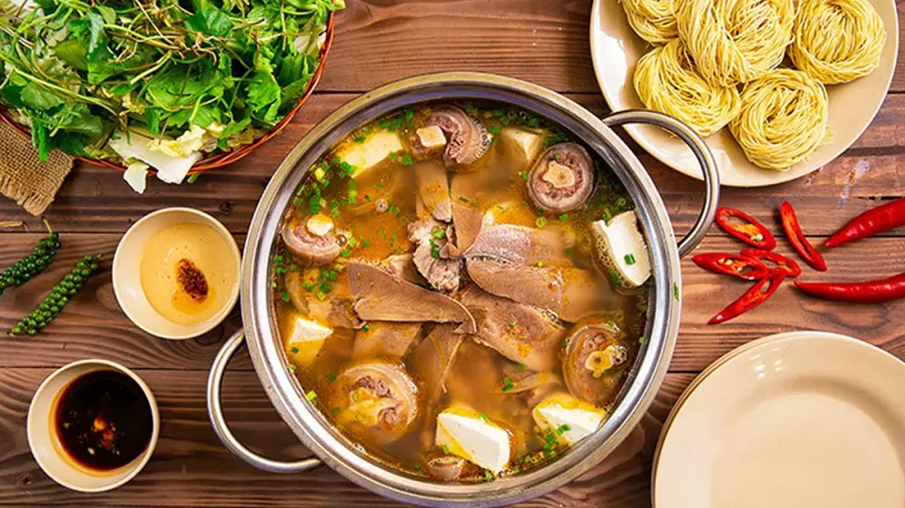 Lẩu b&ograve; Phan Rang đặc sản Ninh Thuận phải thử một lần 4