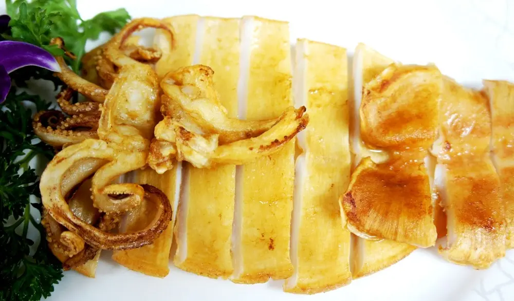 Mực một nắng Phan Rang, m&oacute;n ngon kh&oacute; cưỡng khi đến xứ sở nắng gi&oacute; 3