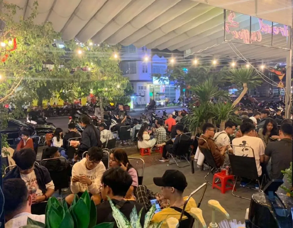 Trend Coffee, điểm hẹn y&ecirc;u th&iacute;ch của giới trẻ dịp cuối tuần 2