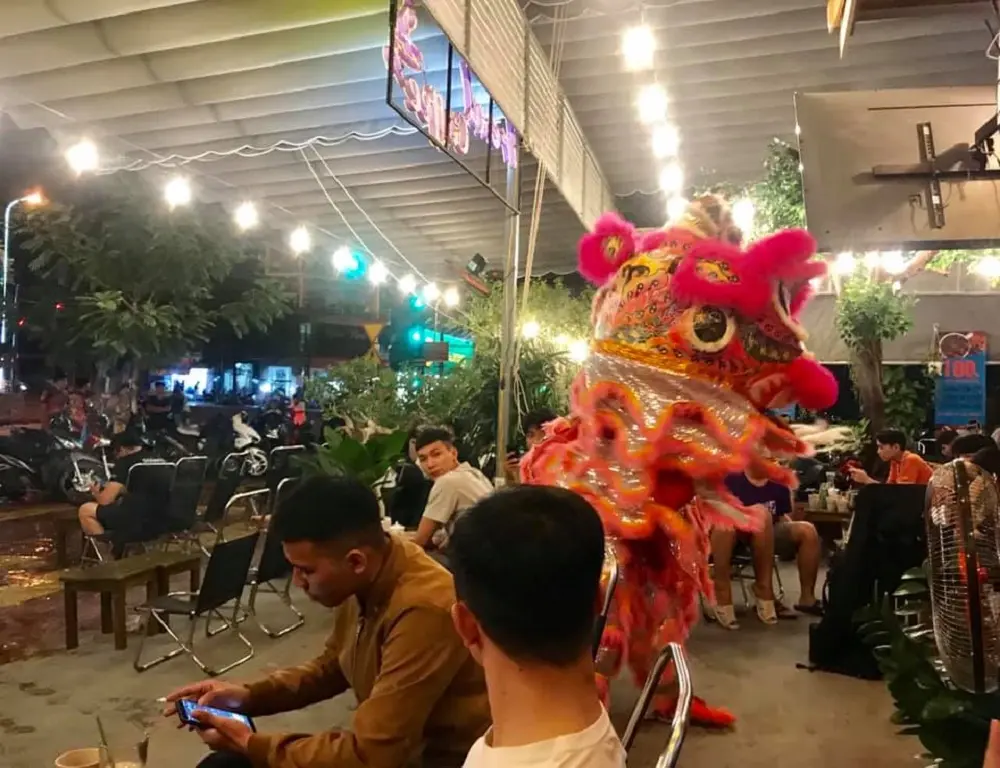 Trend Coffee, điểm hẹn y&ecirc;u th&iacute;ch của giới trẻ dịp cuối tuần 7